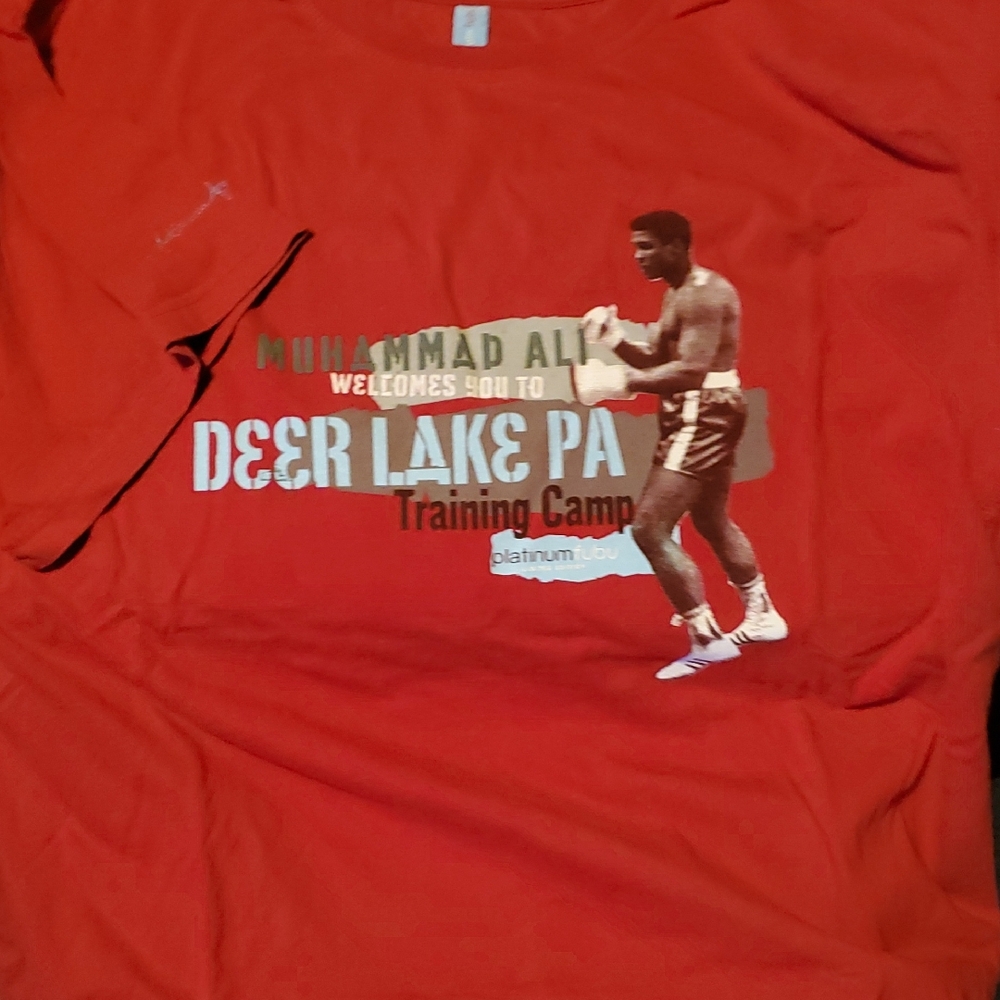 Muhammad Ali Red Graphic Tee